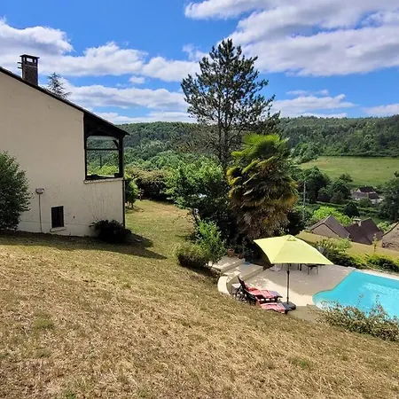 بيت للعطل La Lezardiere, Maison Avec Piscine